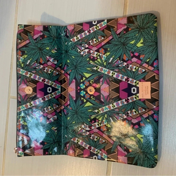 Mara Hoffman Sephora Kaleidoscope Geometric Clutch - Picture 9 of 10
